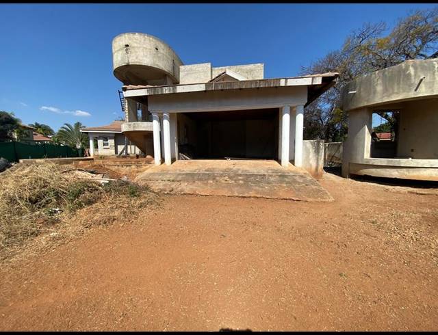 5 BEDROOM HOUSE FOR SALE IN BENDOR